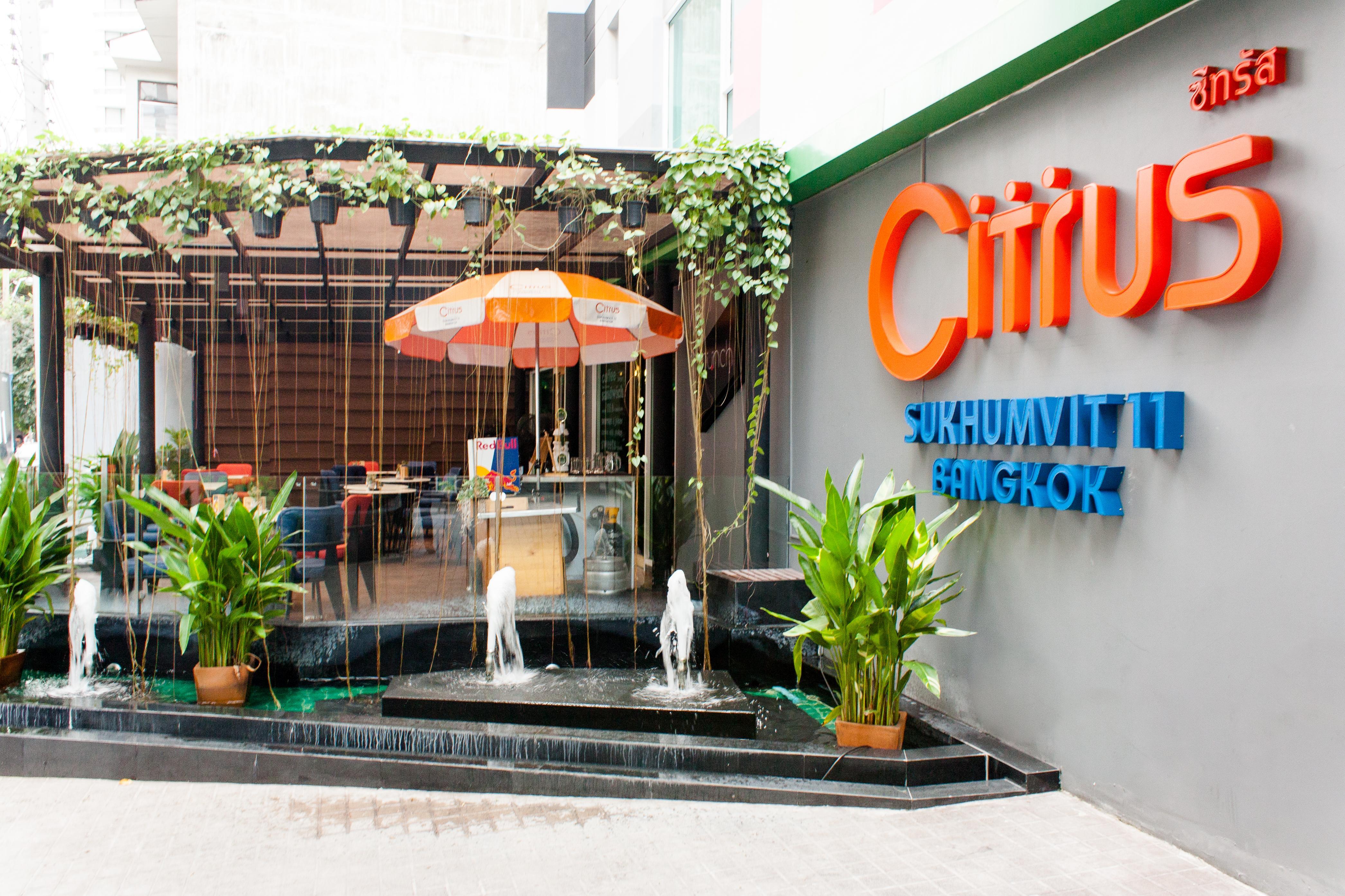 Citrus Sukhumvit 11 By Compass Hospitality Hotel Banguecoque Exterior foto