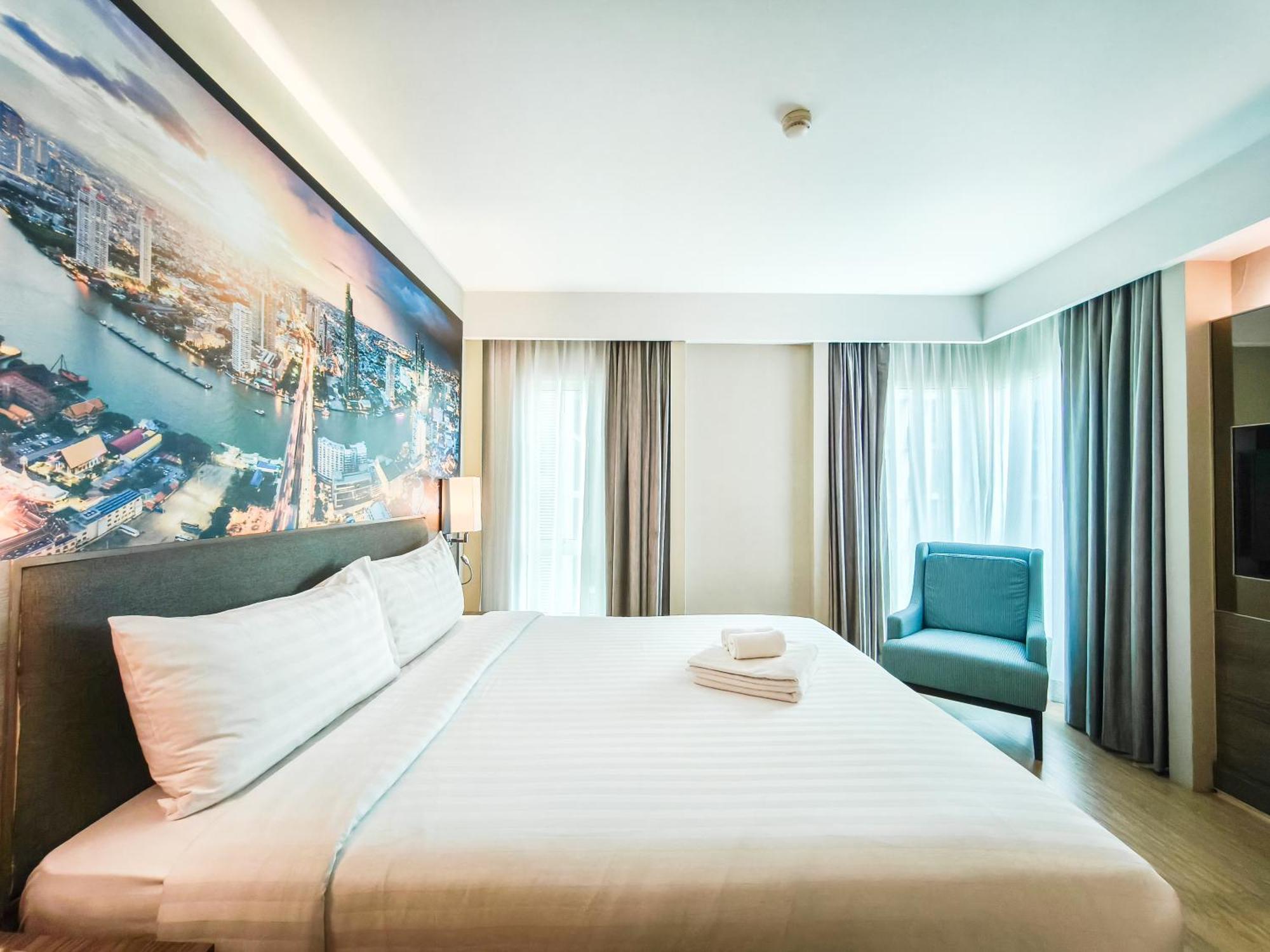 Citrus Sukhumvit 11 By Compass Hospitality Hotel Banguecoque Exterior foto